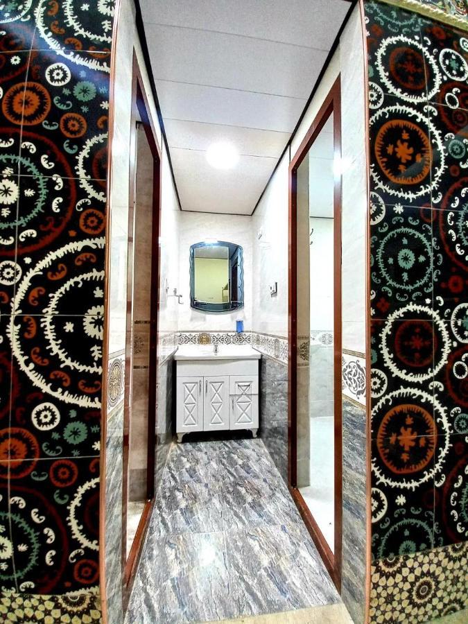 Colibri Traditional Hostel Samarkand Esterno foto